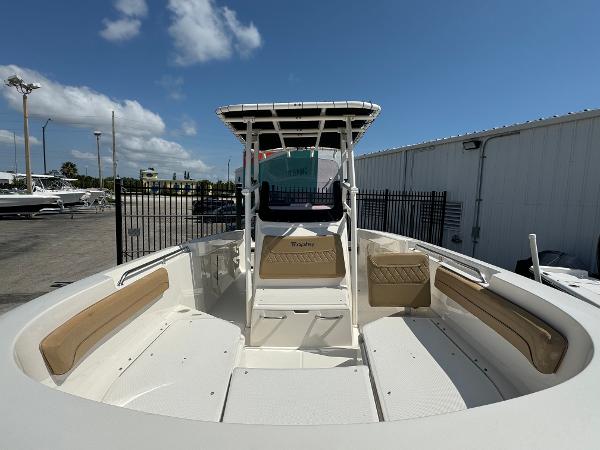 2021 Bayliner Trophy T22CC boat with spacious seating and center console.