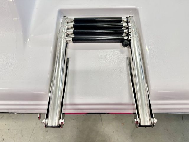 2026 Sportsman Heritage 231 Center Console - 30