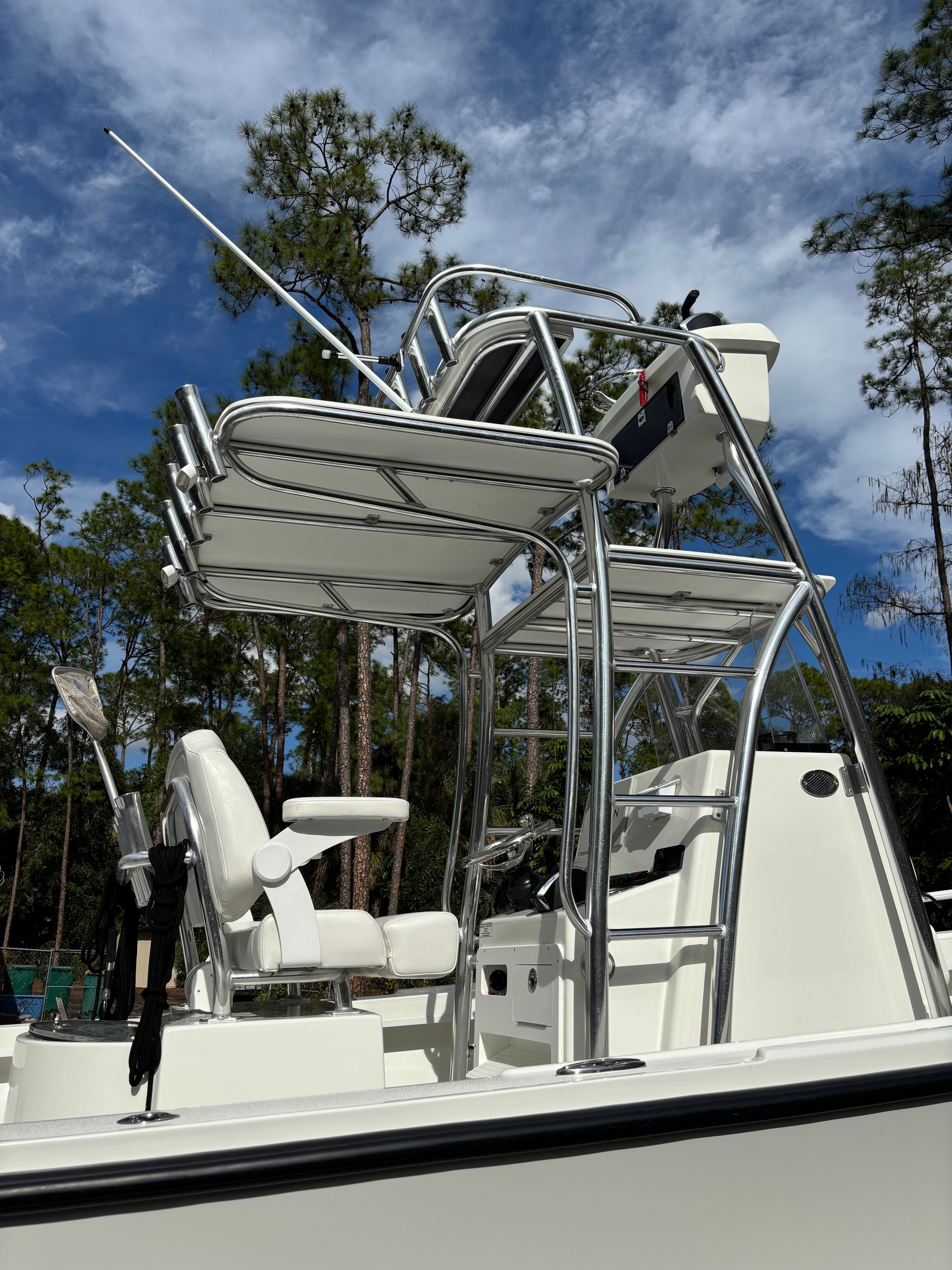 2025 Pair Customs 24 Center Console DV - 29