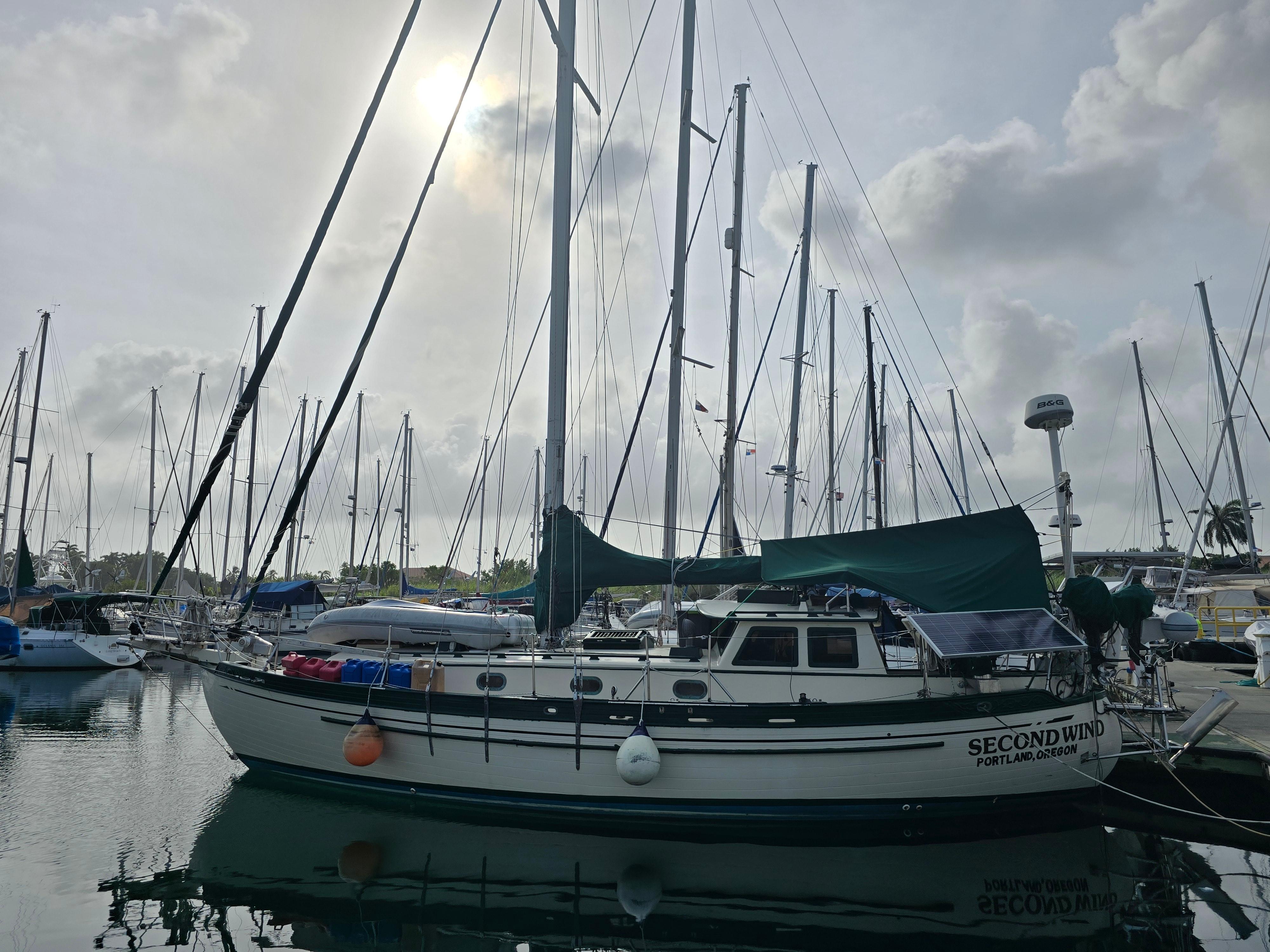 1981 Tayana 37 Pilothouse