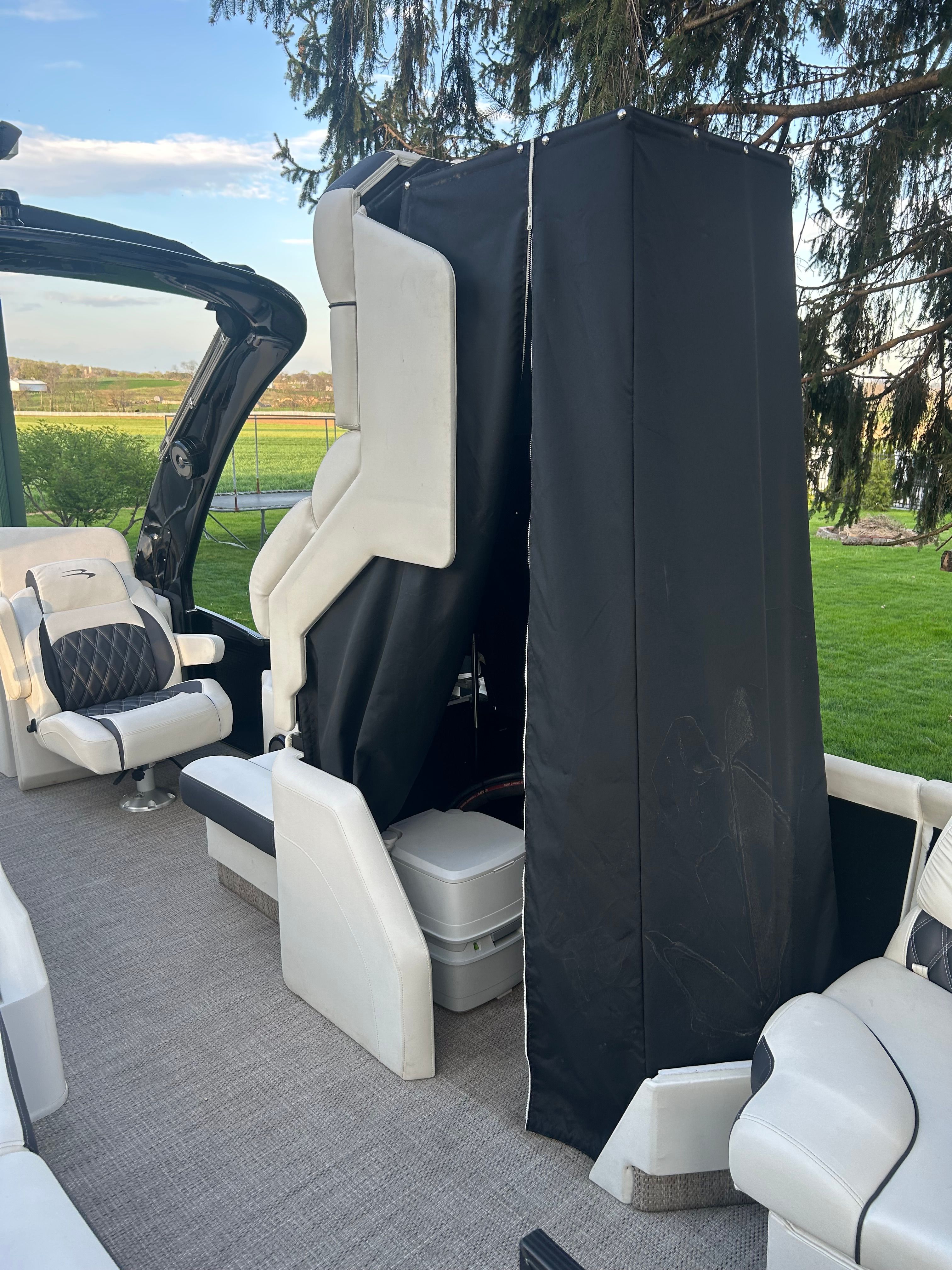 2017 Bennington 25 QX - 55