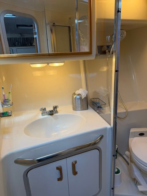 1994 Sea Ray Sundancer 370 - 11