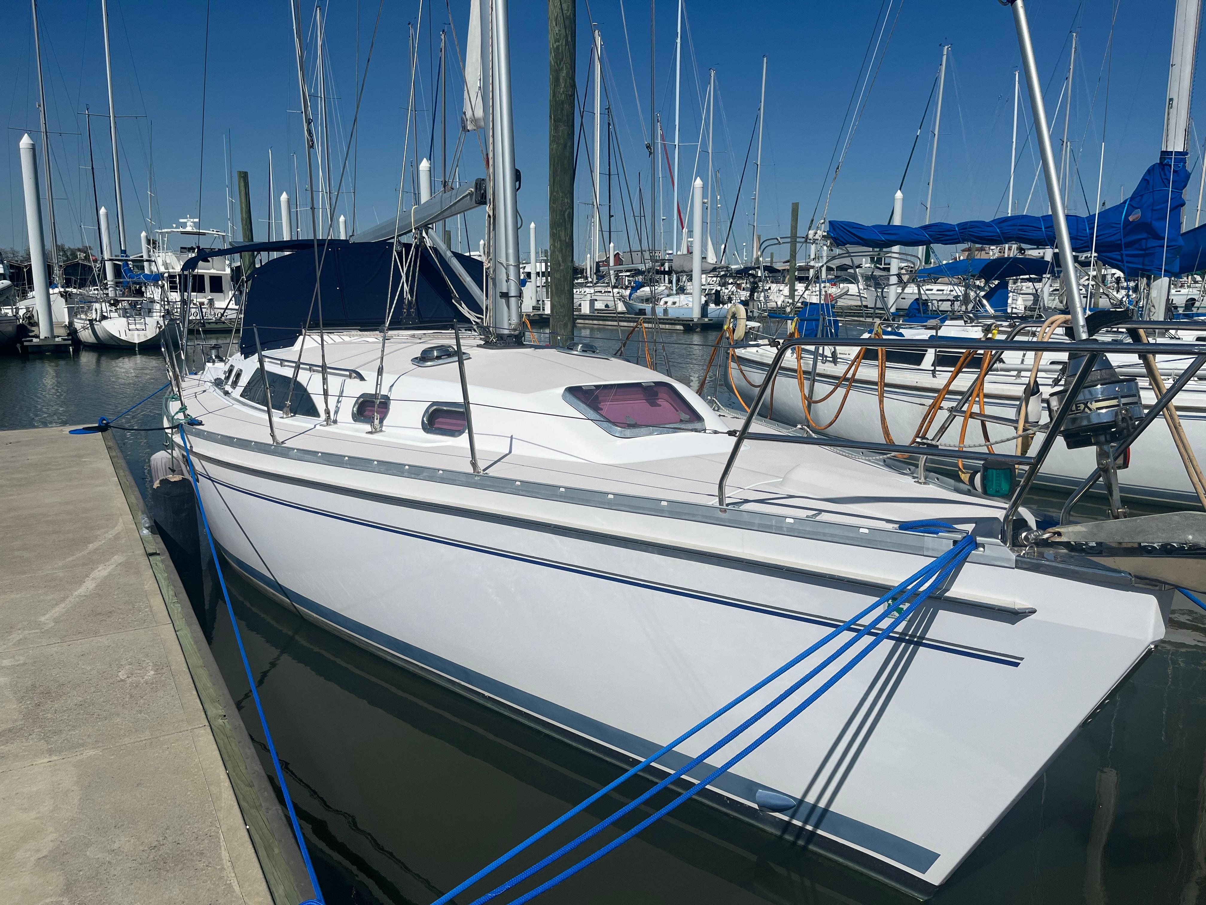 2013 Catalina 385