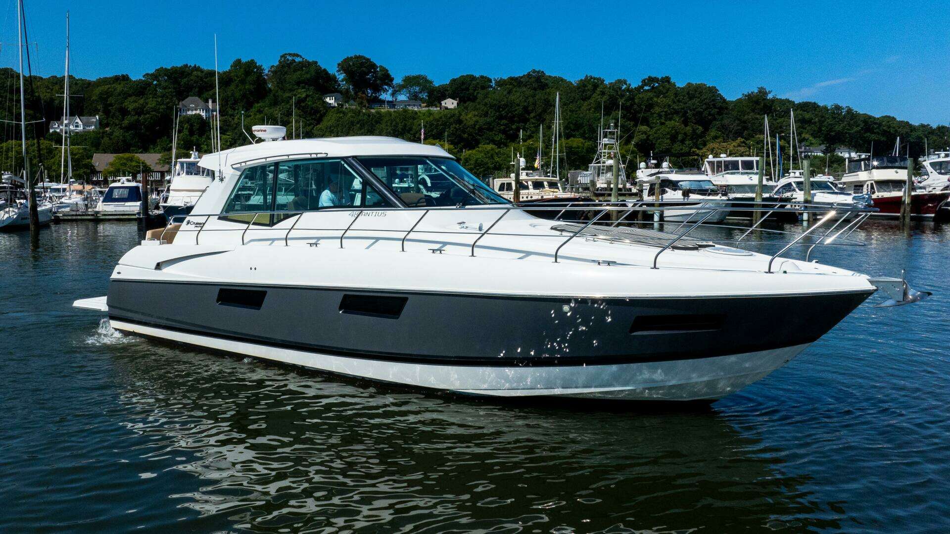 2013 Cruisers 48 Cantius - Image 5