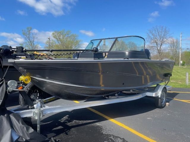 2026 G3 Angler V 1850 SF - 10