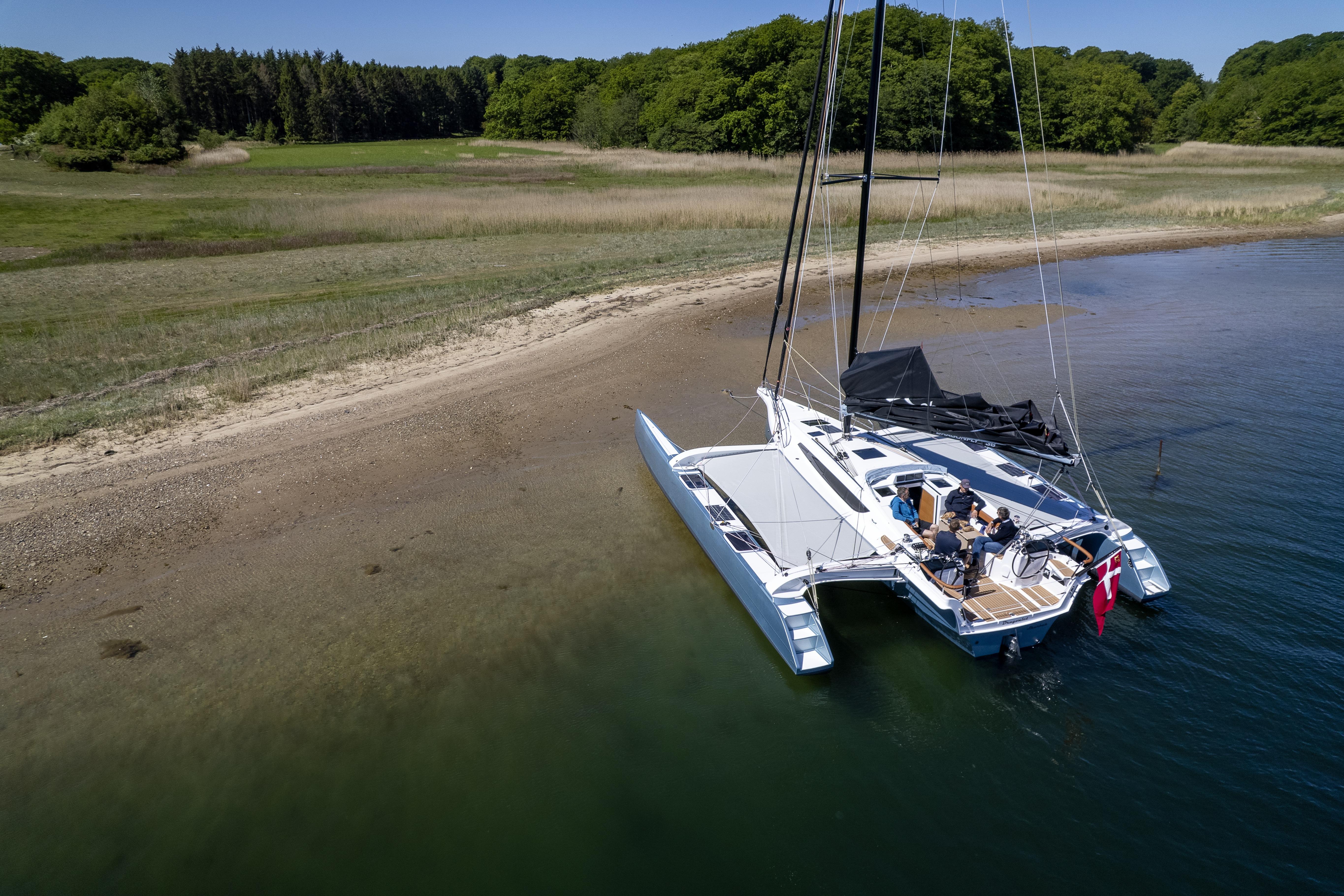2028 Dragonfly 36