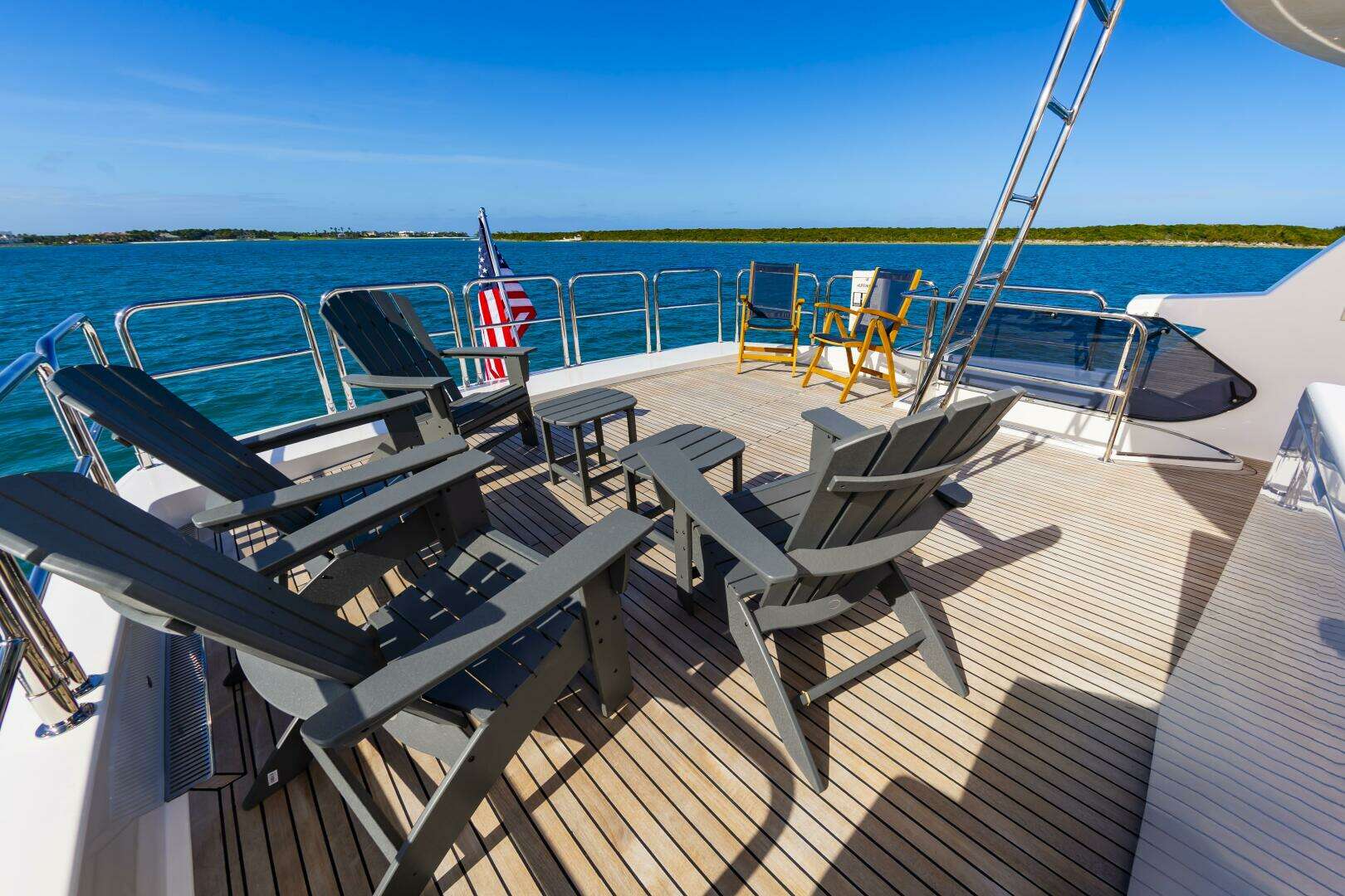 2017 Johnson 93 Flybridge - Image 21
