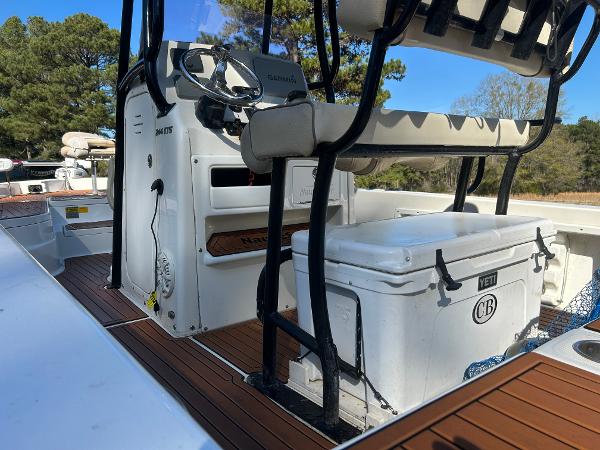 2018 NauticStar 244 XTS - 6