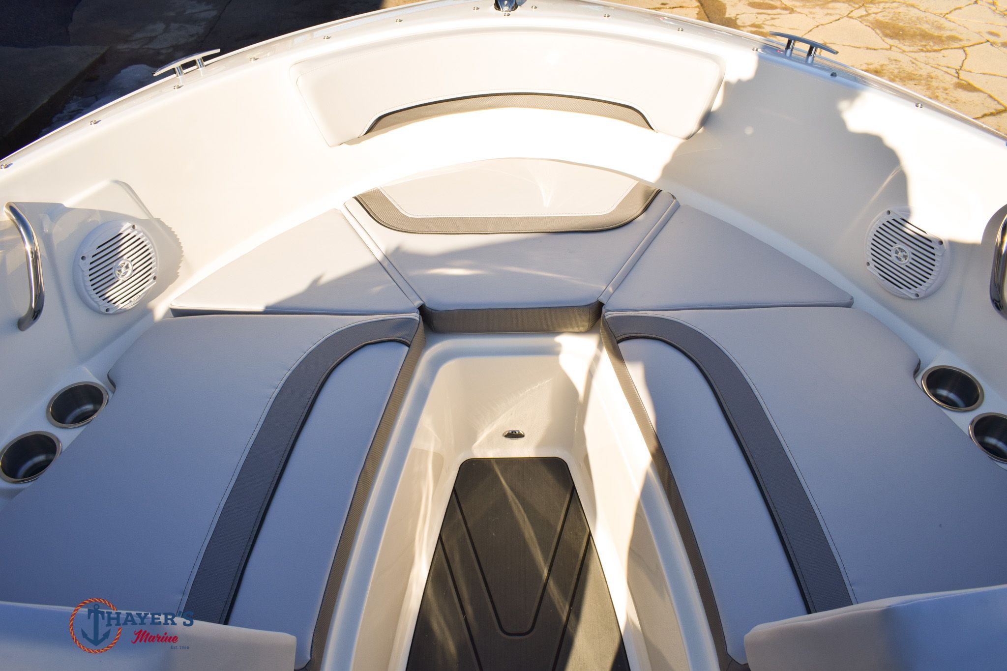 2026 Bayliner V20 - 10