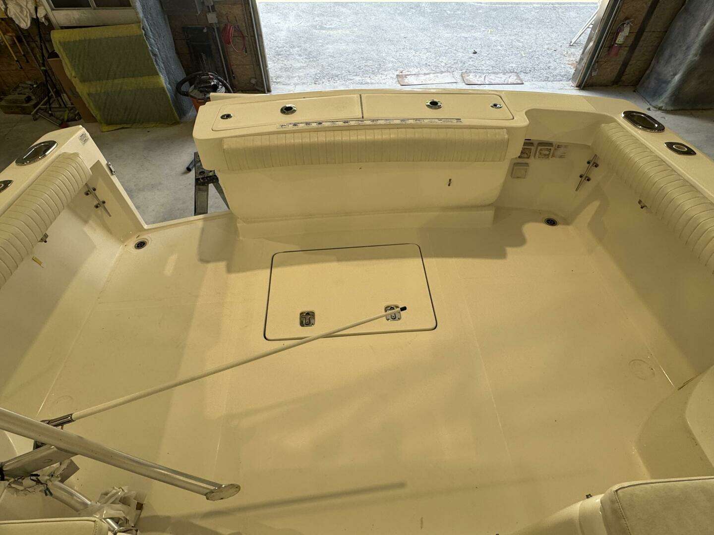 2011 Luhrs 30 Open - Image 17