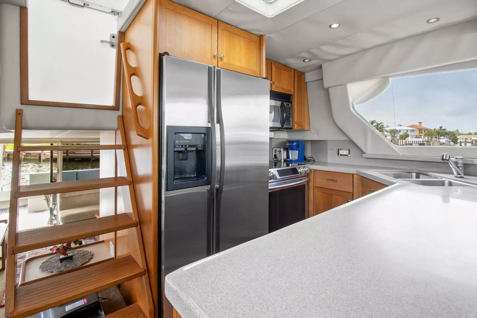 2000 Pacific Mariner 65 Motoryacht - Image 24
