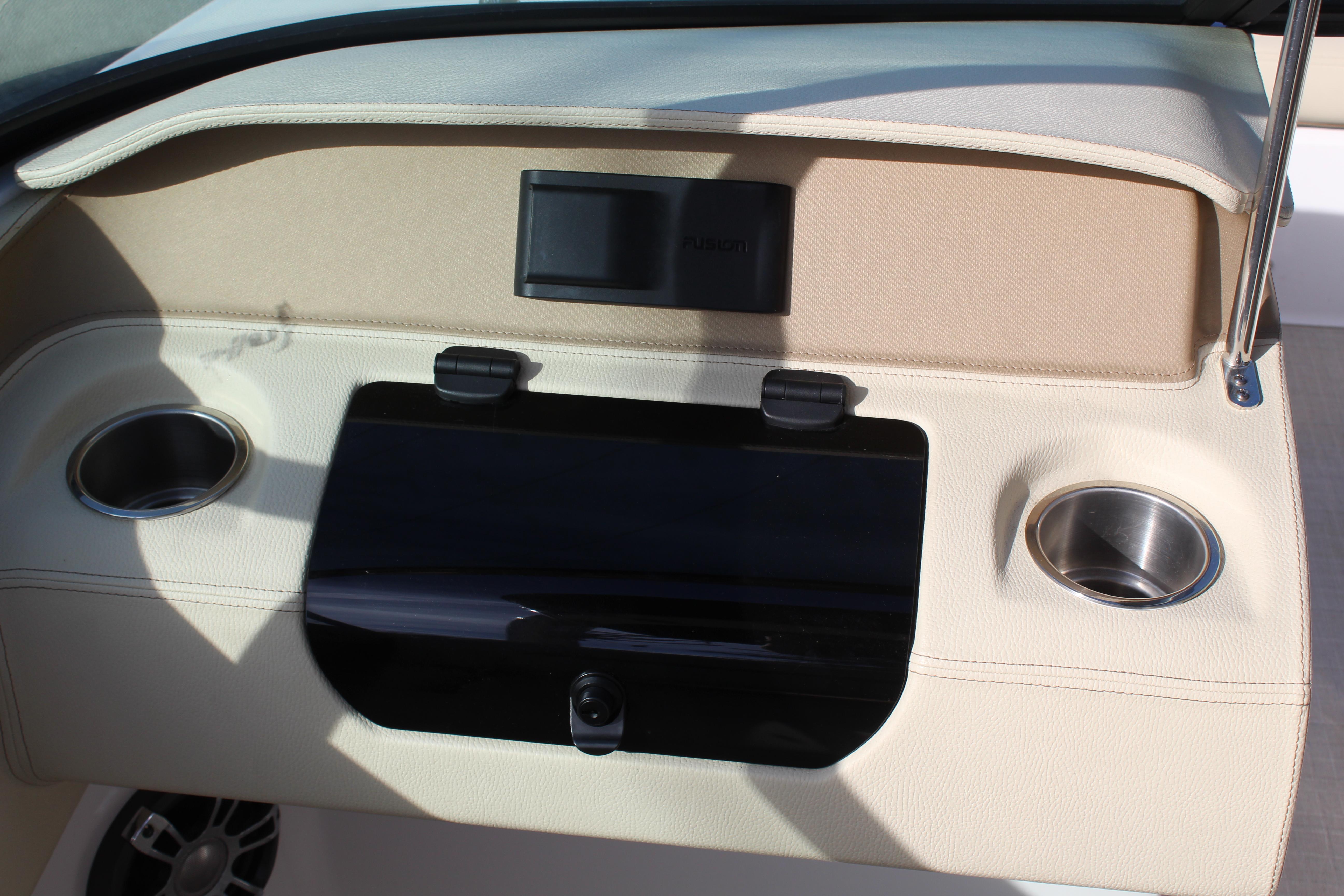 2020 Regal LS4 Surf - 12