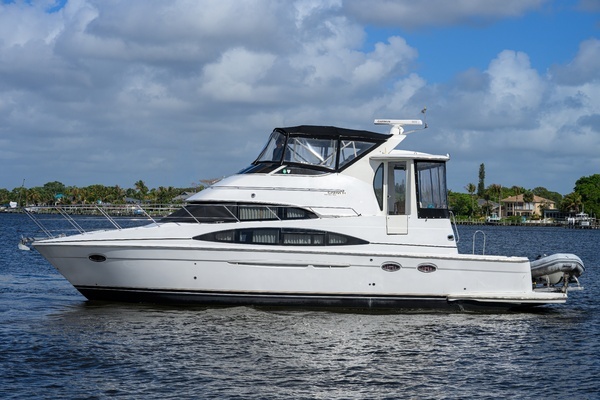 2003 Carver 444