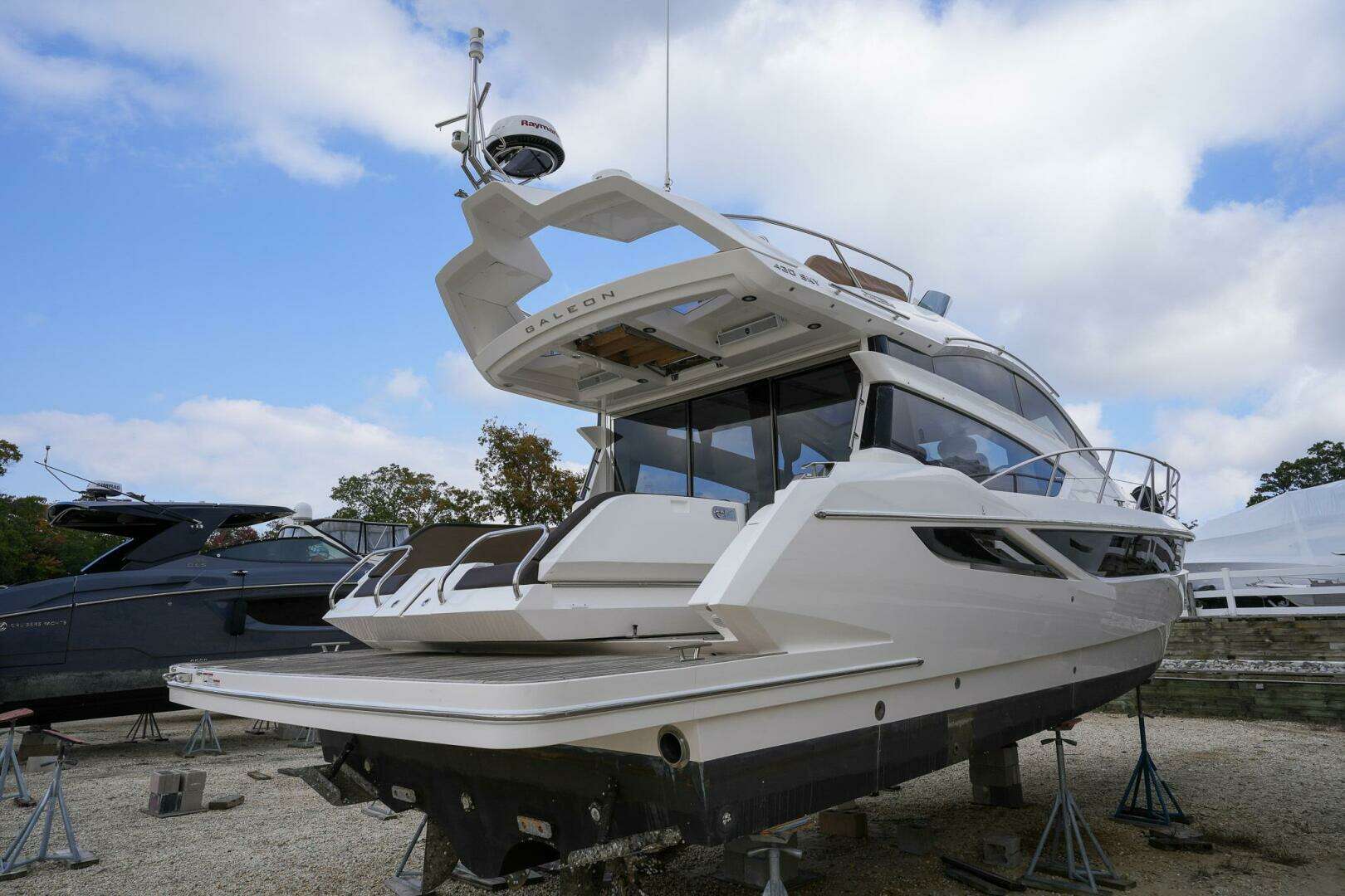 2017 Galeon 43 SKY - Image 9