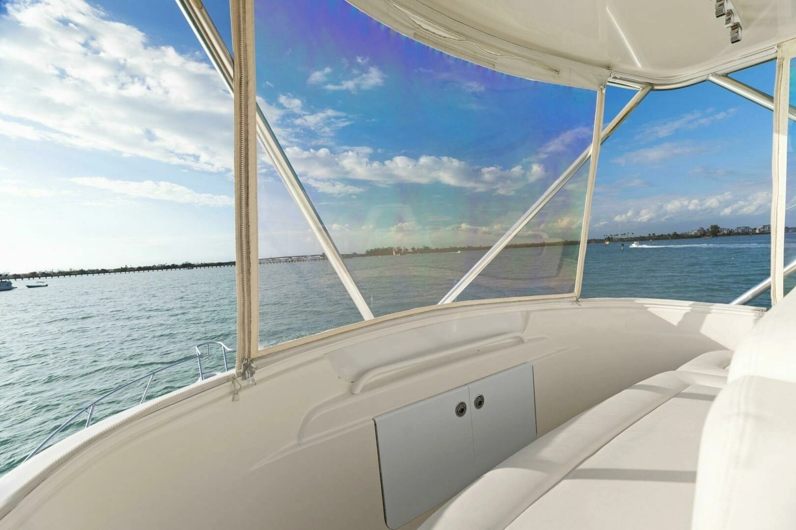 2013 Tiara Yachts 3900 Convertible - Image 33