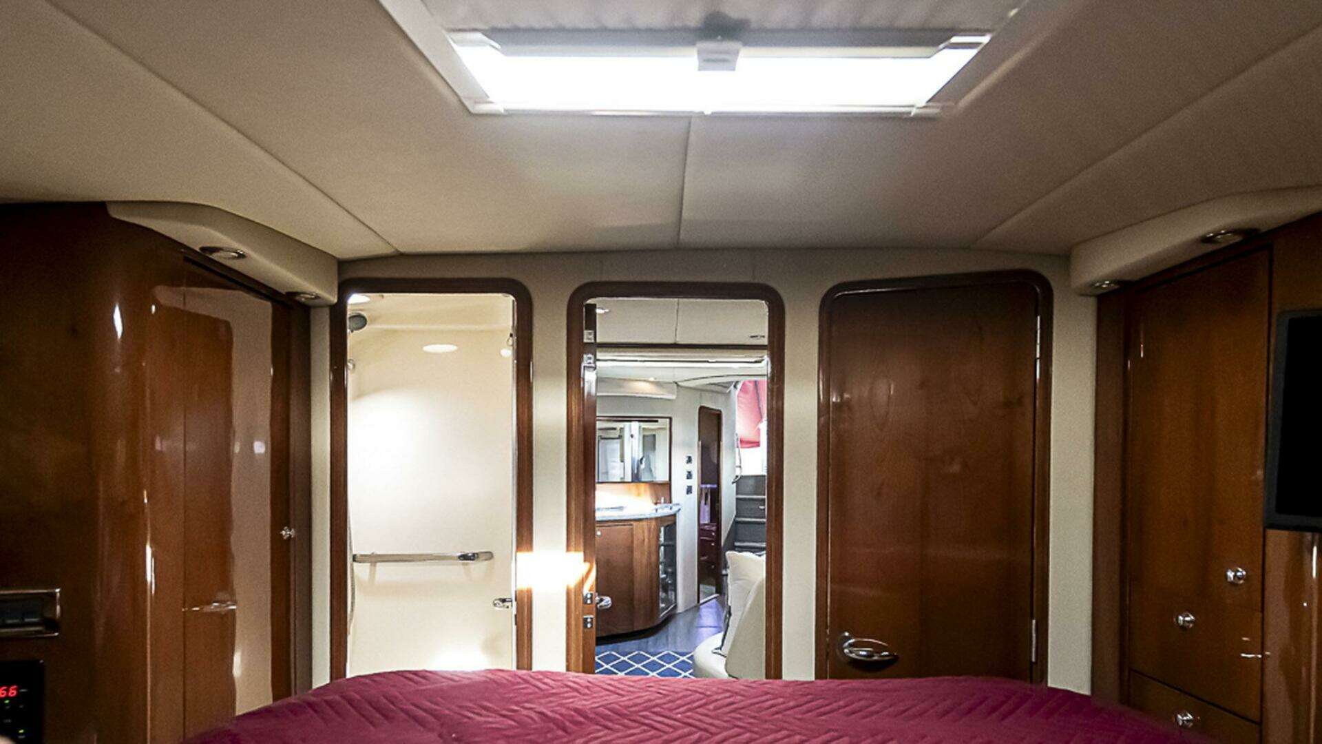 2002 Sea Ray 550 Sundancer - Image 19
