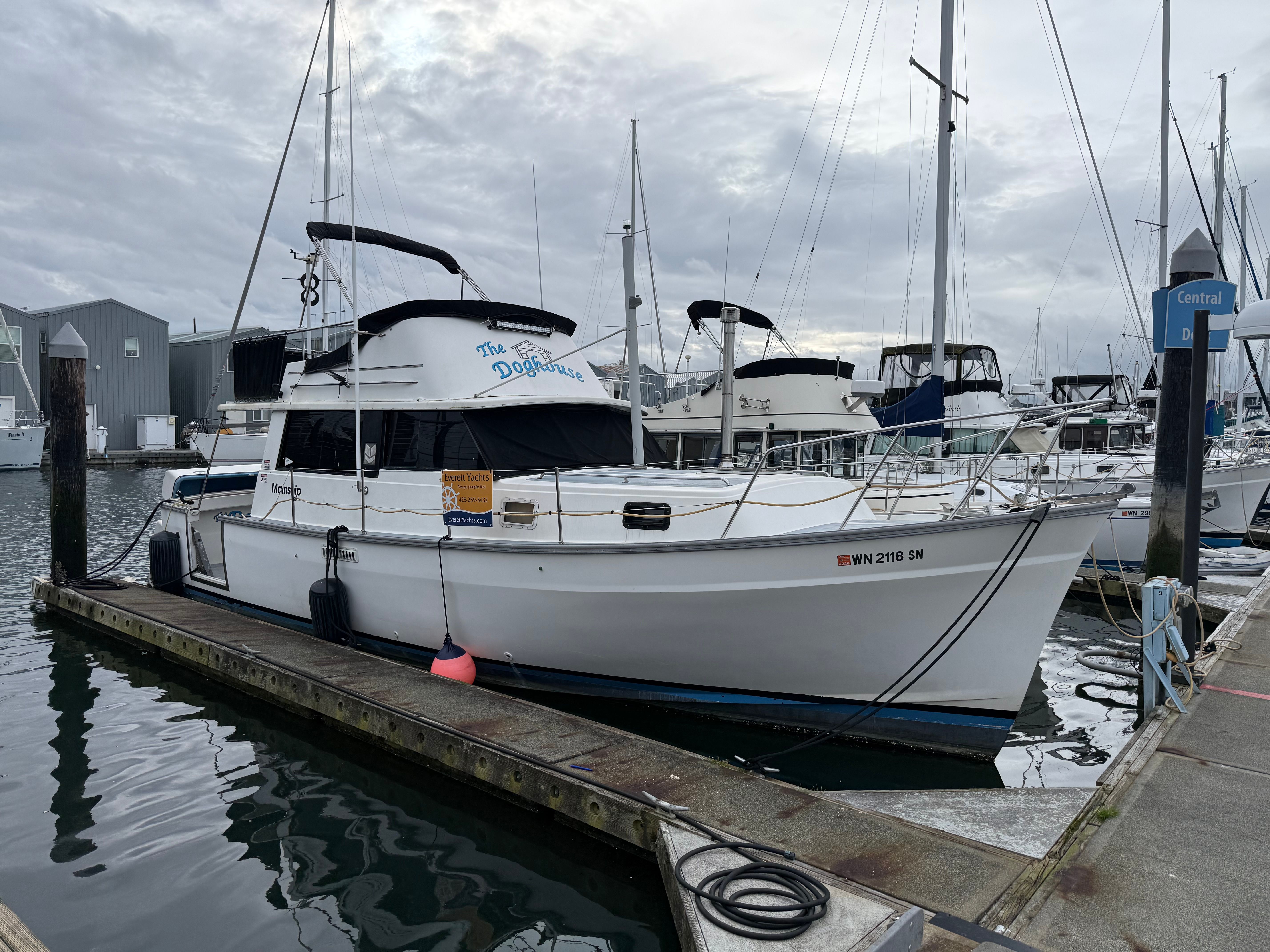 1978 Mainship 34 Trawler
