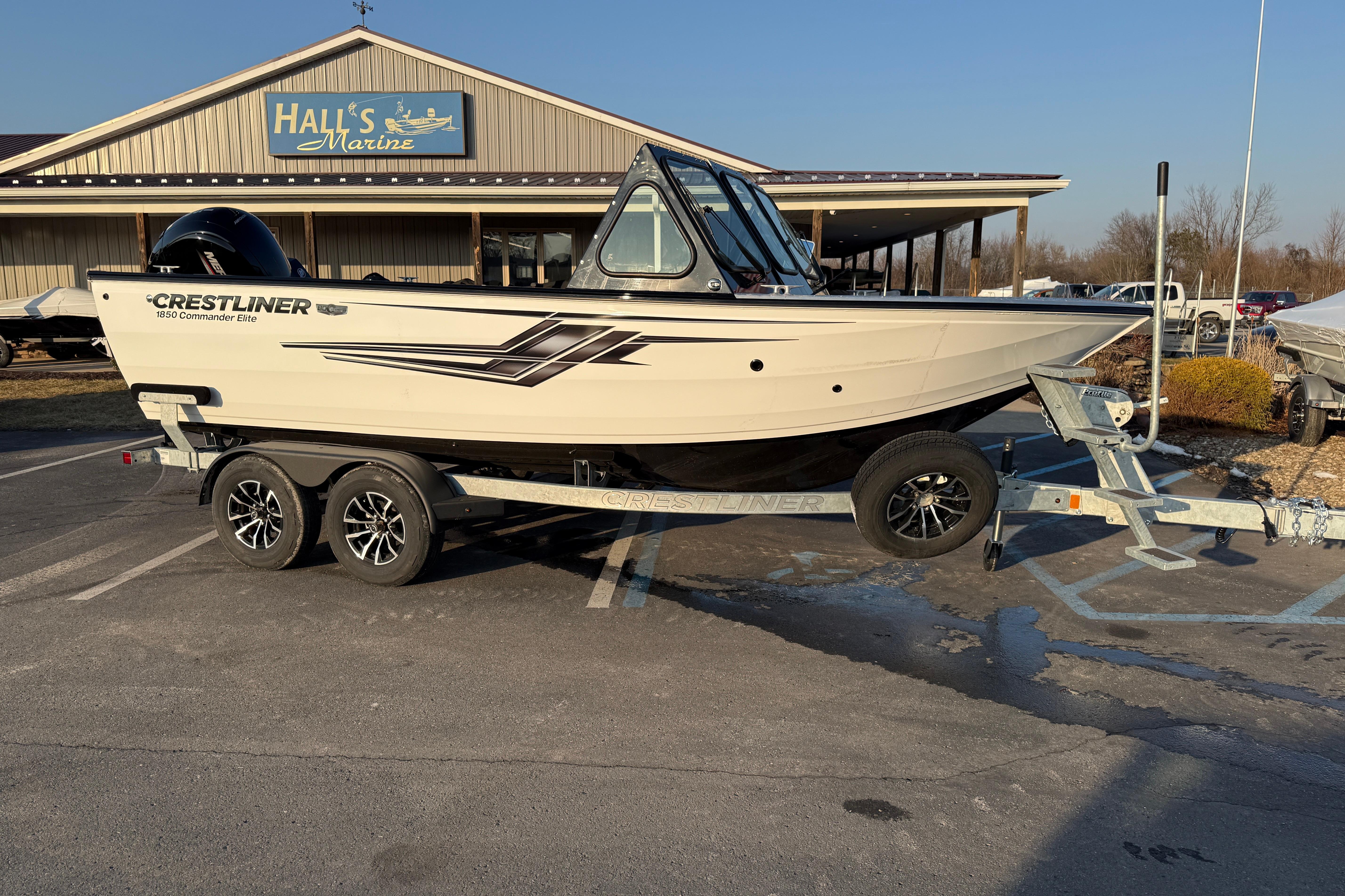 2026 Crestliner 1850 Commander Elite
