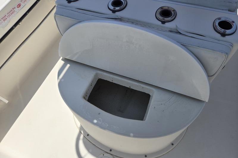 May-Craft 2000CC boat seat with storage compartment, 2000 model.