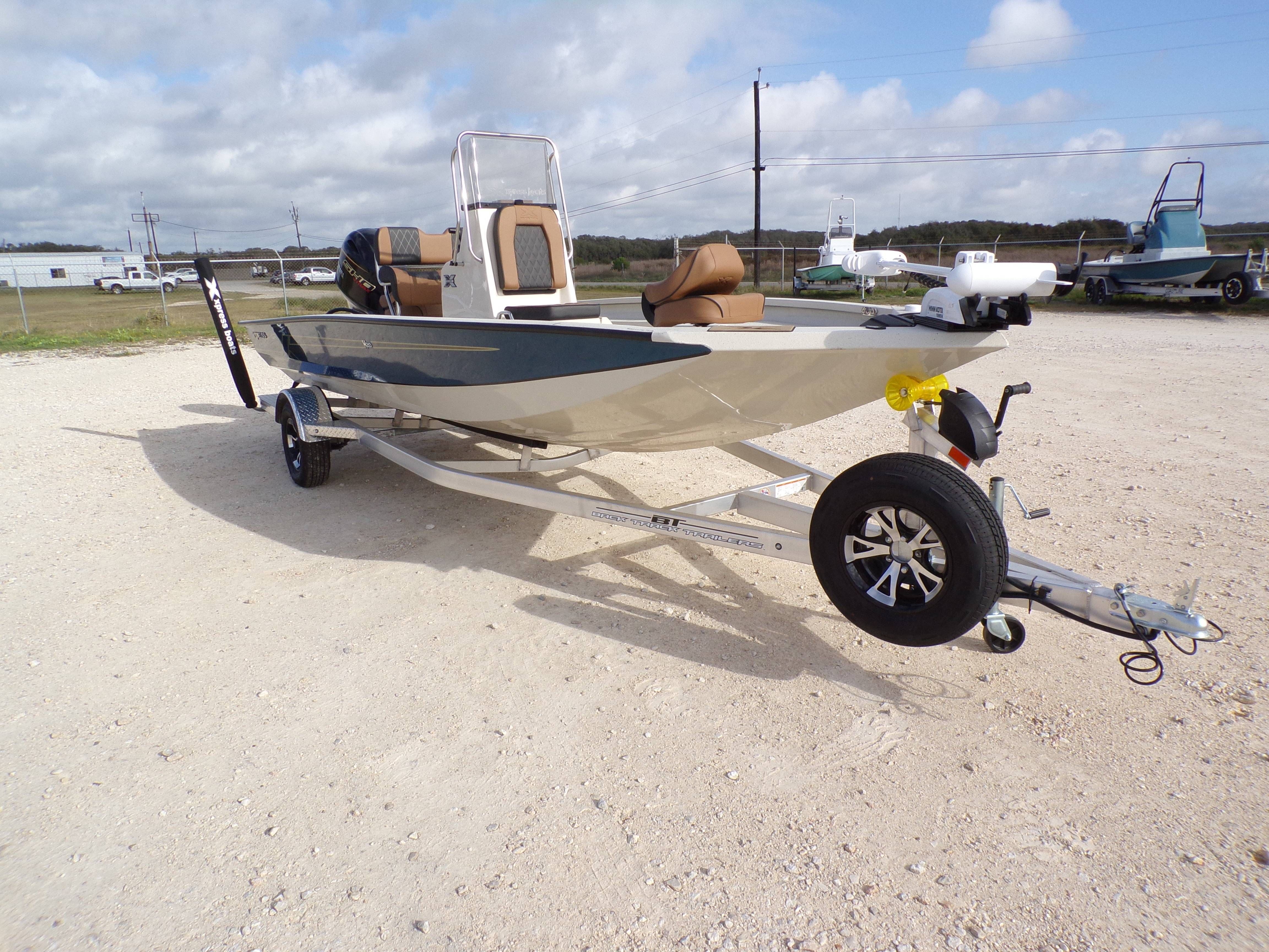 2026 Xpress H20BAY - 10