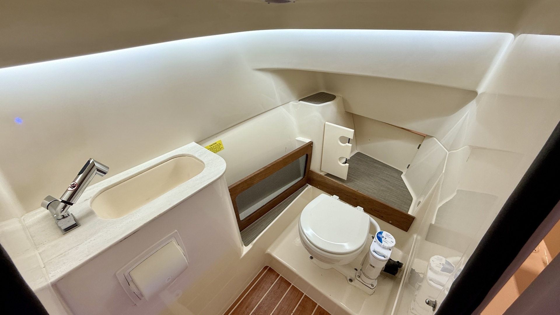 2023 Grady-White Freedom 285 - Image 37