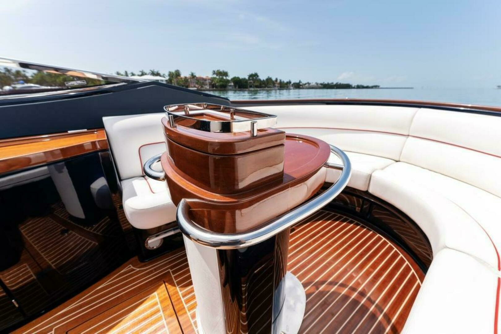 2020 Riva — - Image 15