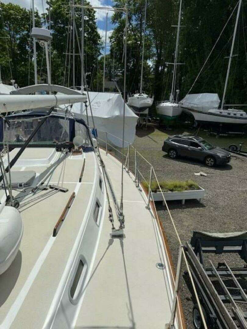 1987 Tartan 40CB - Image 35