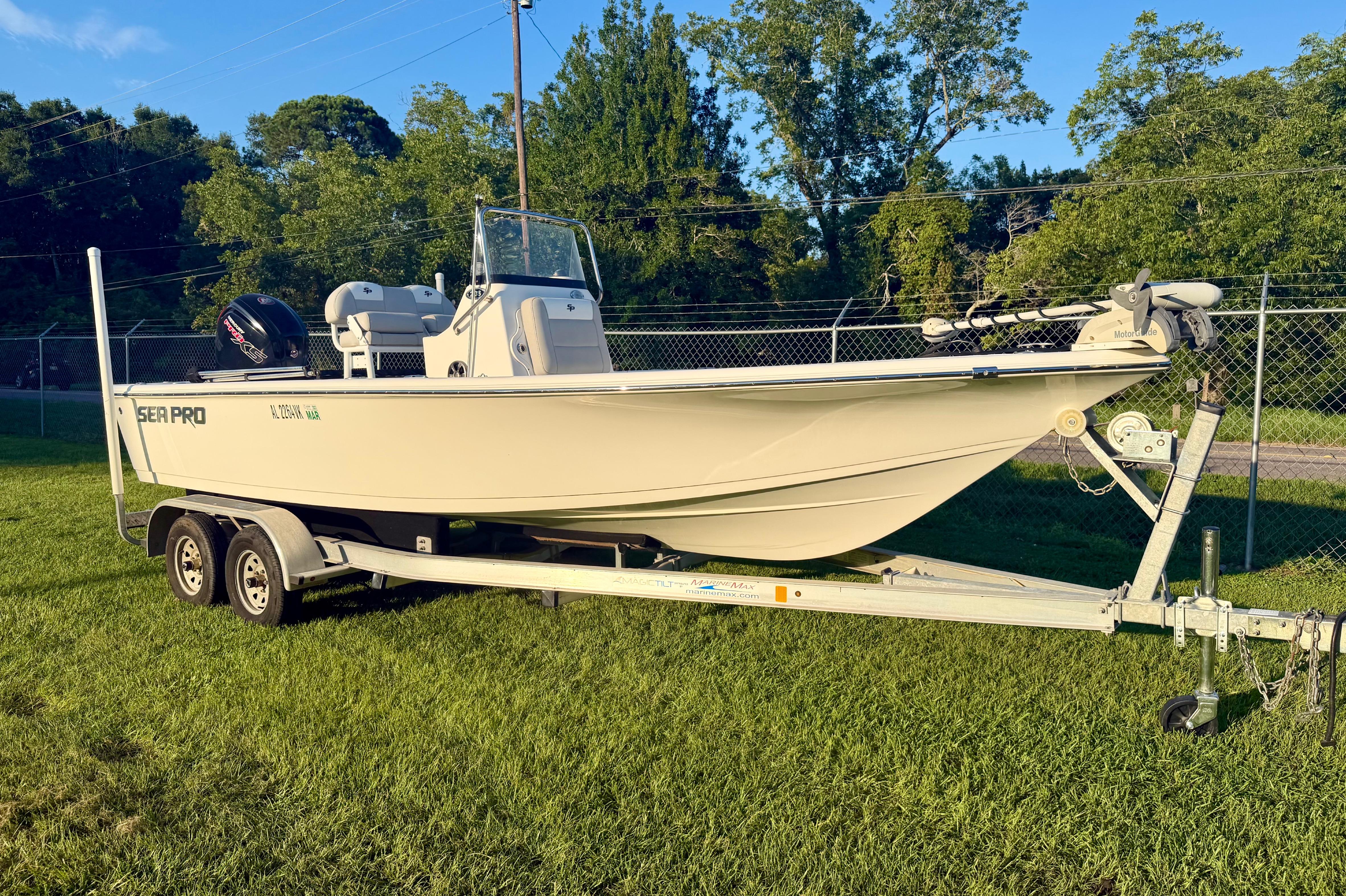 2018 Sea Pro 208 Bay