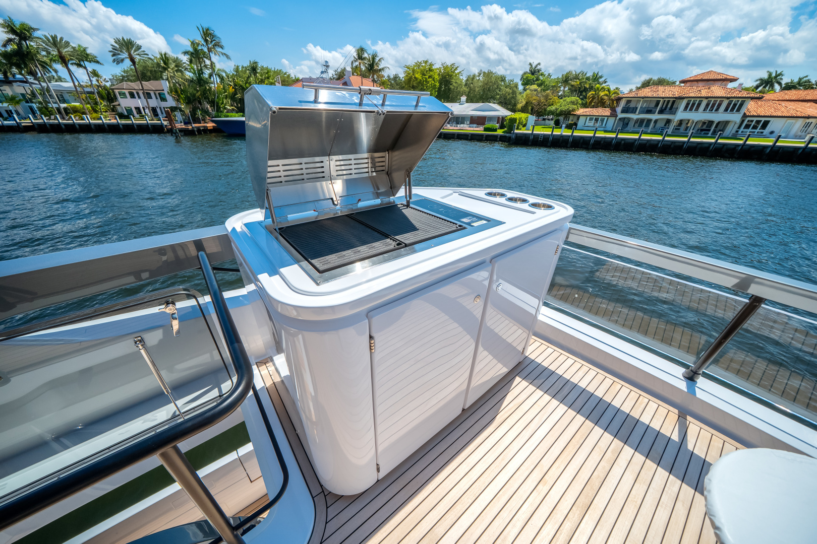 2026 Azimut Fly 72 - Image 46