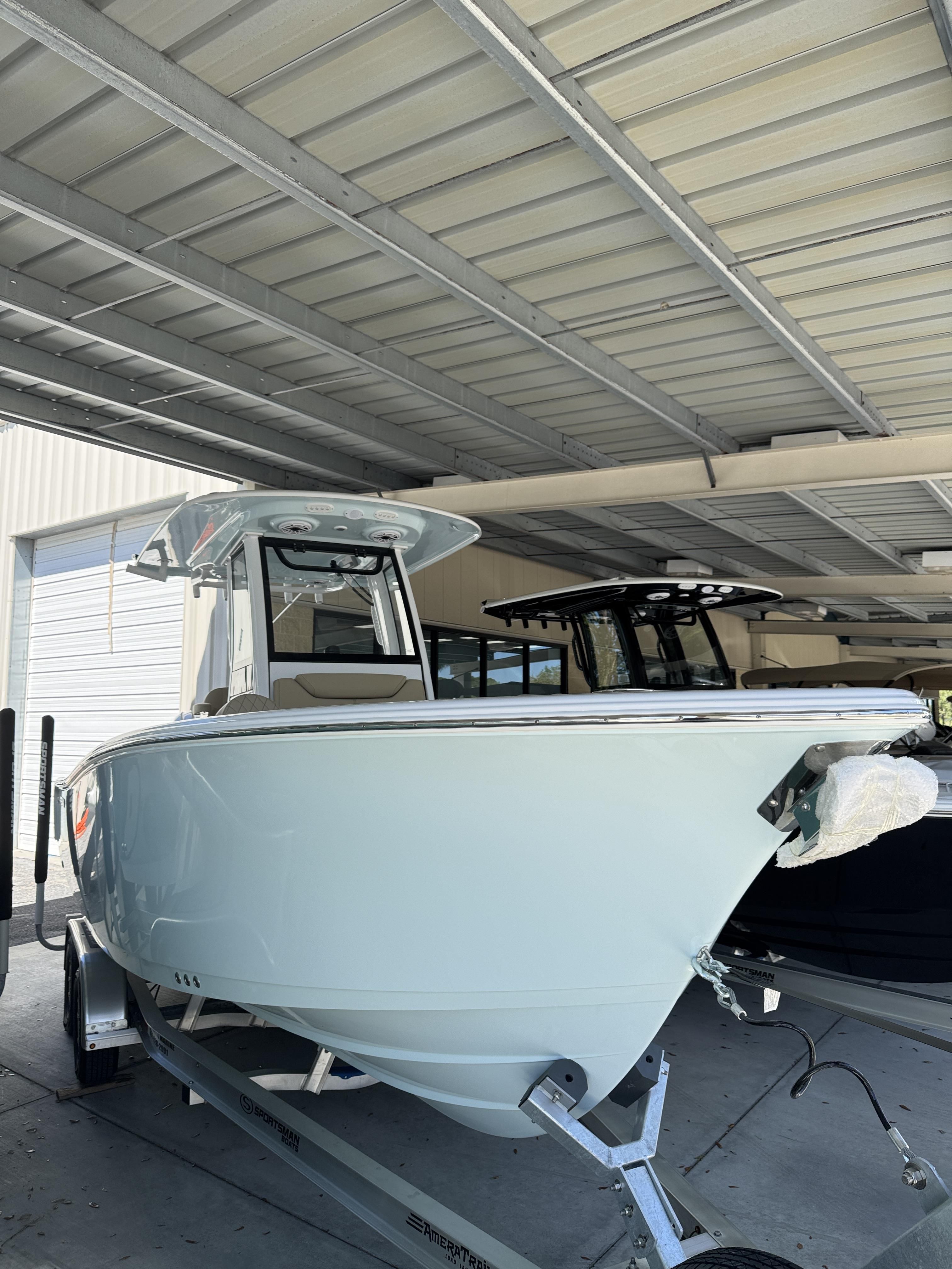 2026 Sportsman Heritage 231 Center Console - 3
