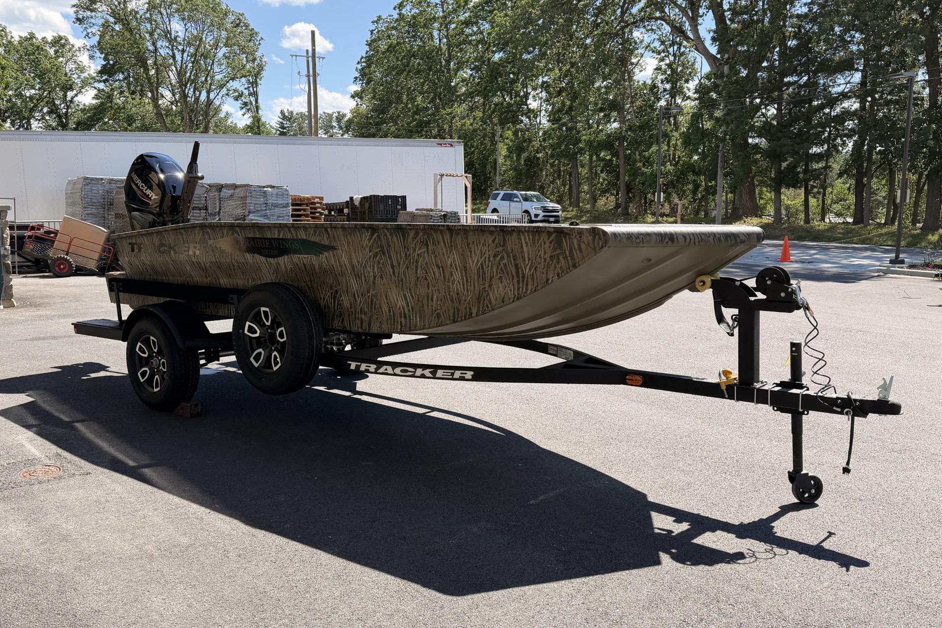 2026 Tracker Grizzly 1650 T Prairie Wings Edition