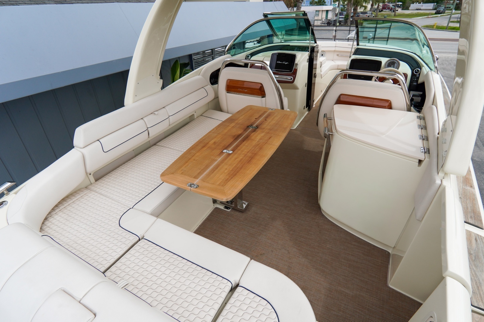 2024 Chris-Craft Launch GT - Image 30