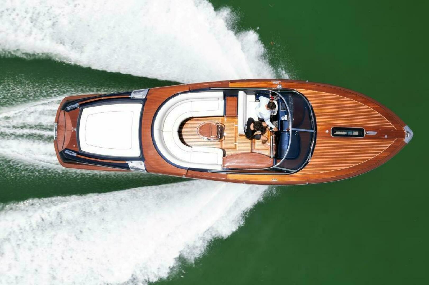 2020 Riva — - Image 5