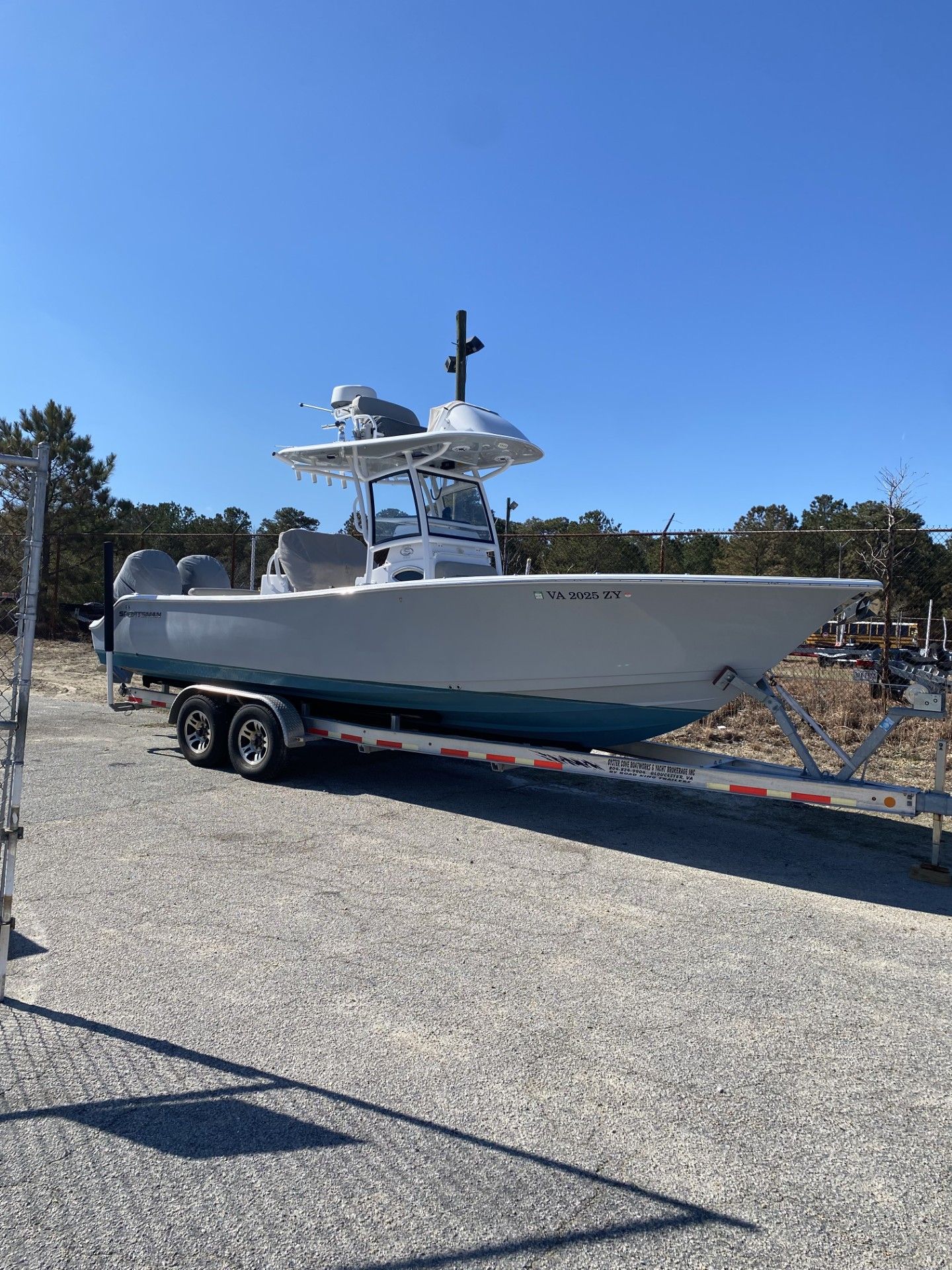2021 Sportsman Open 282 Center Console