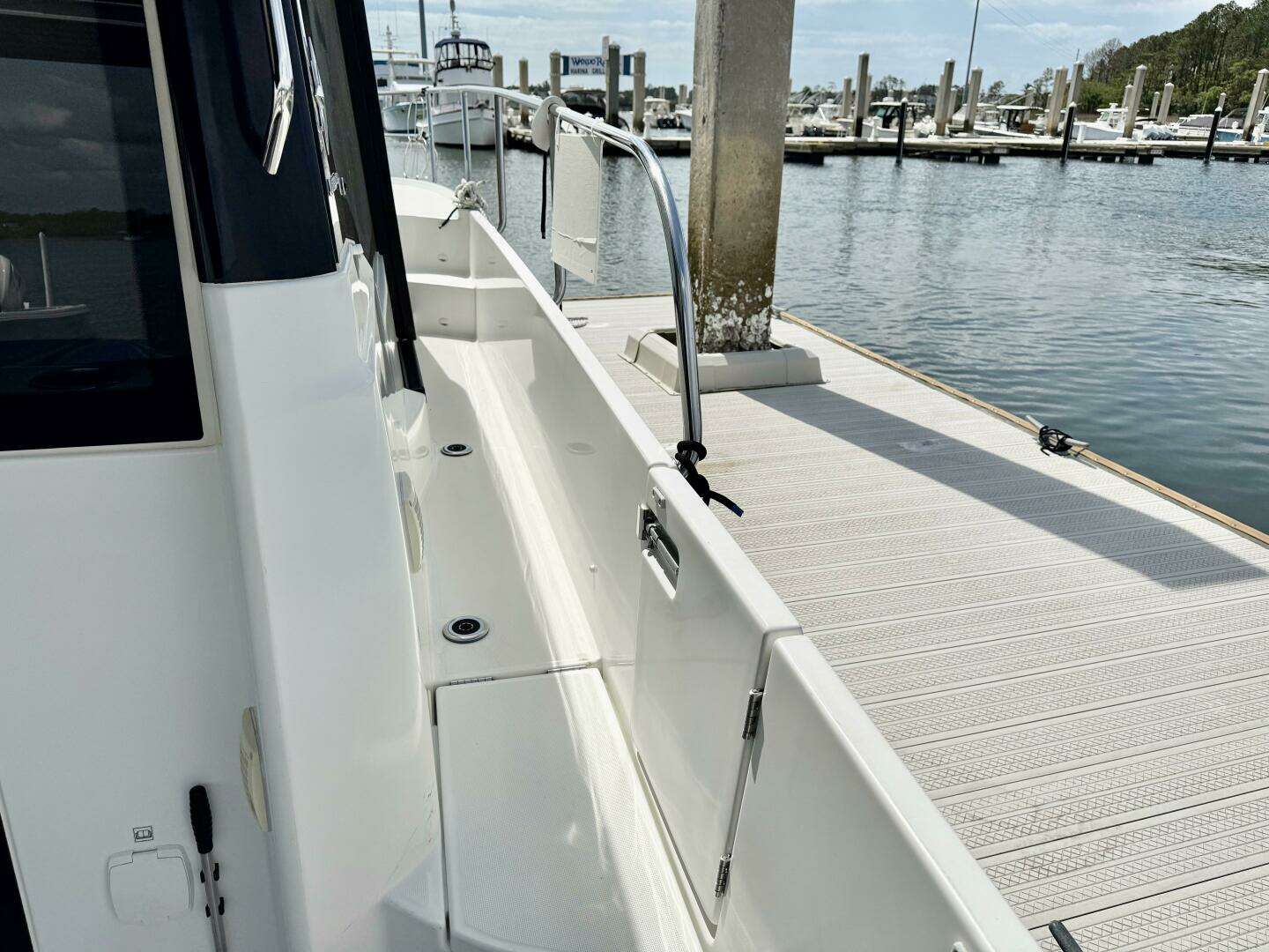 2022 Jeanneau NC 1095 Coupe - Image 12