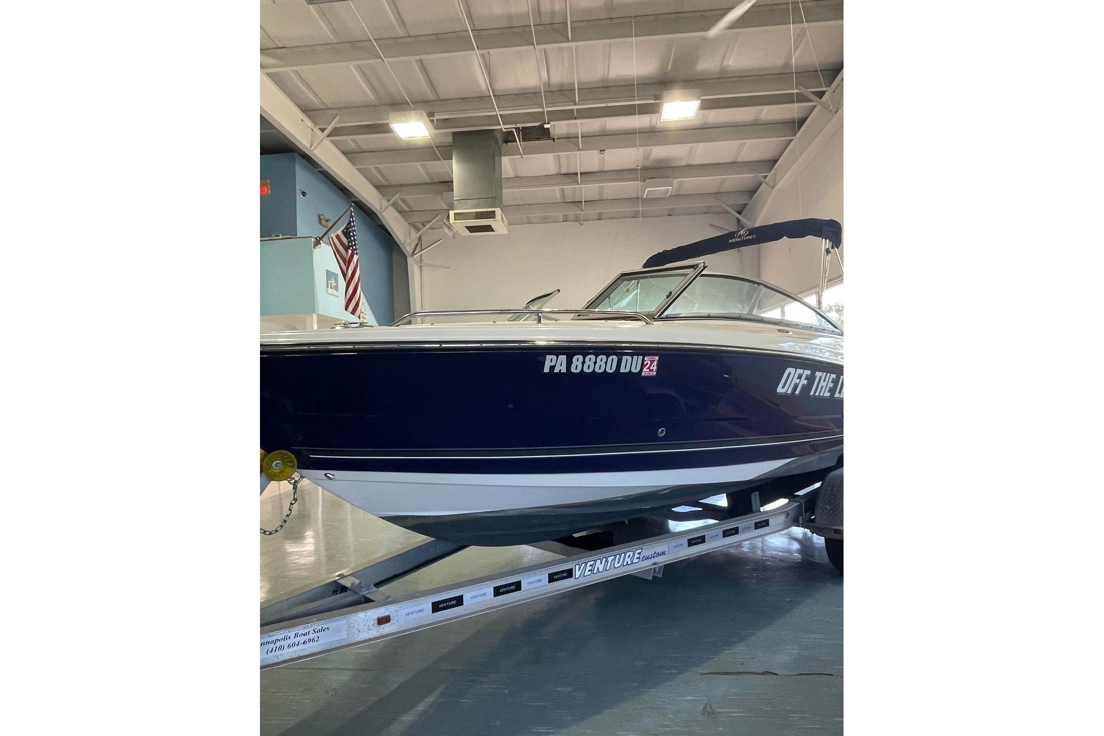 2008 Monterey 214FS