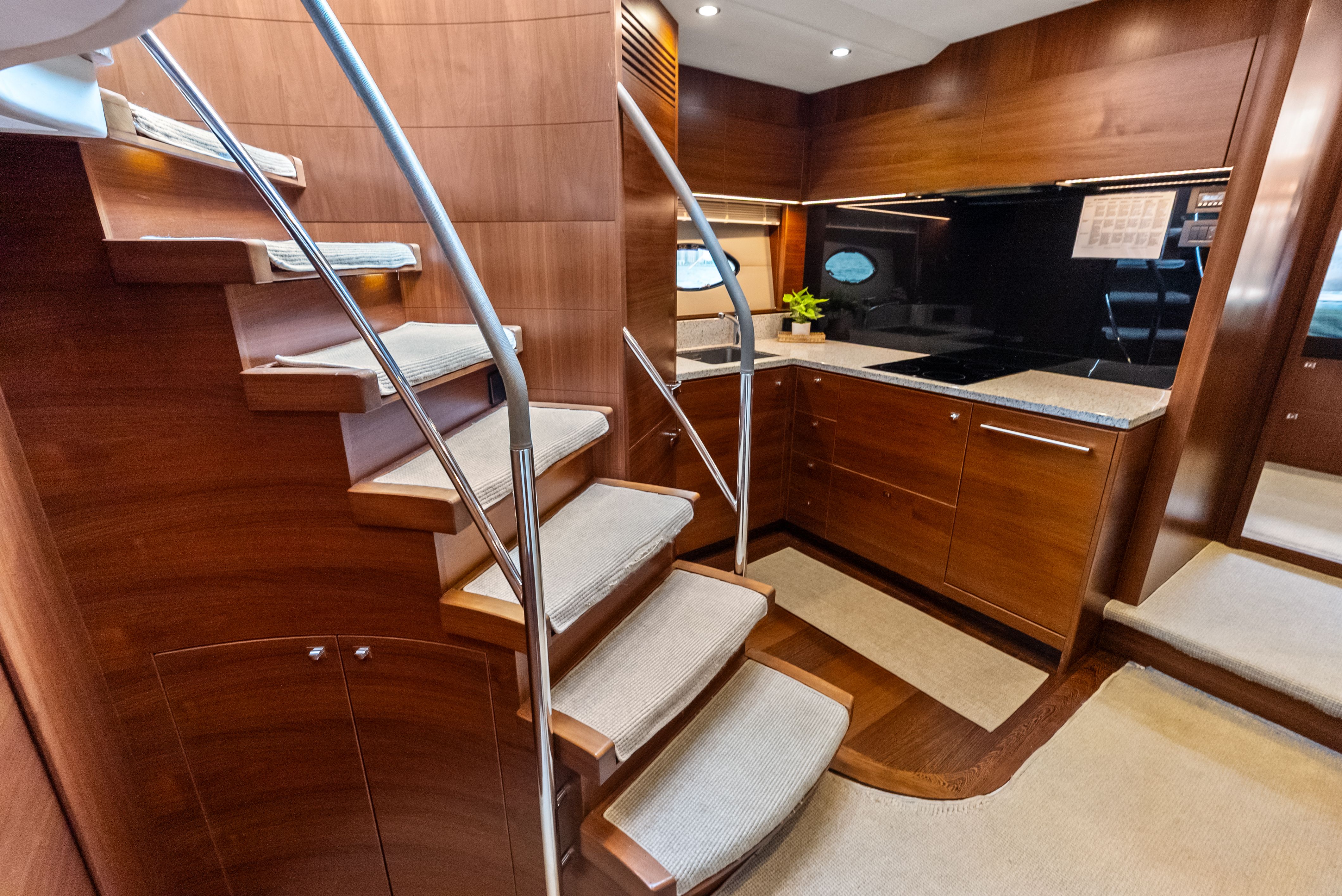 2014 Princess S72 - 80