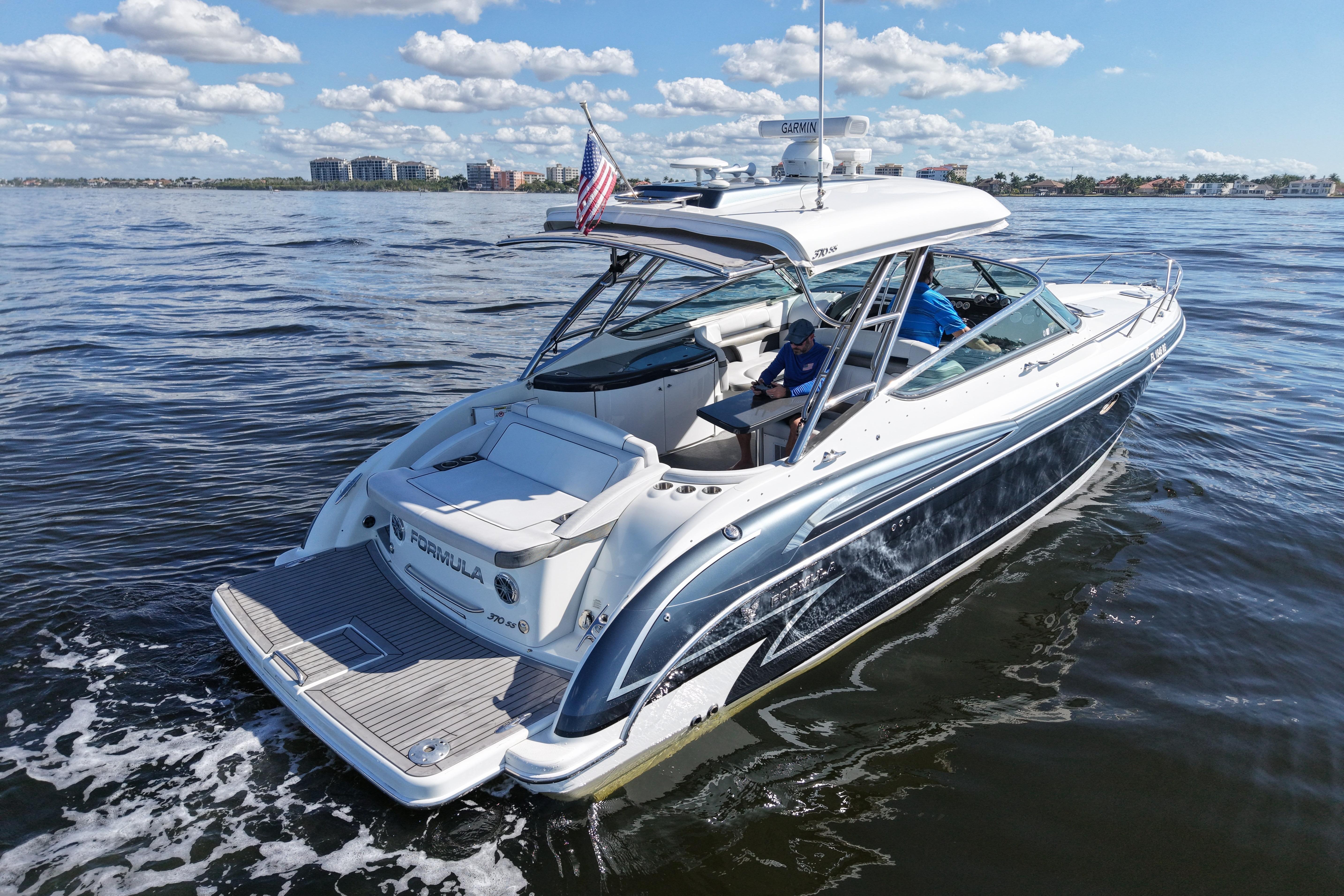 2017 Formula 370 Super Sport