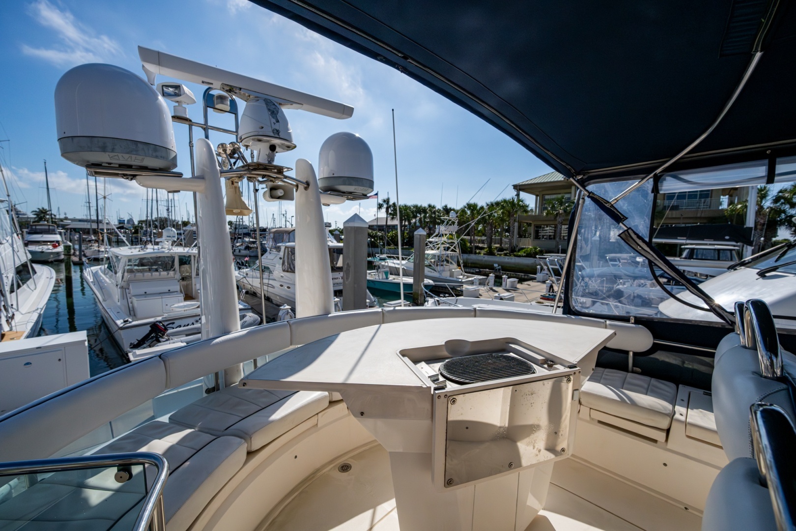 2000 Fairline Squadron 52 - Image 34