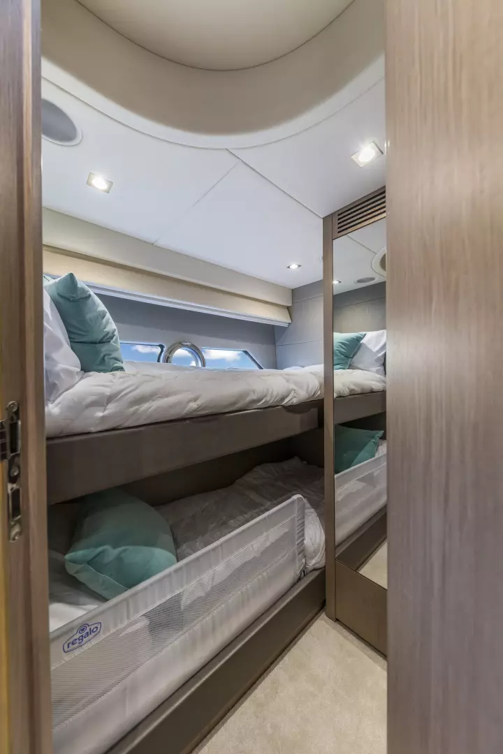 2017 Sunseeker Predator - Image 47