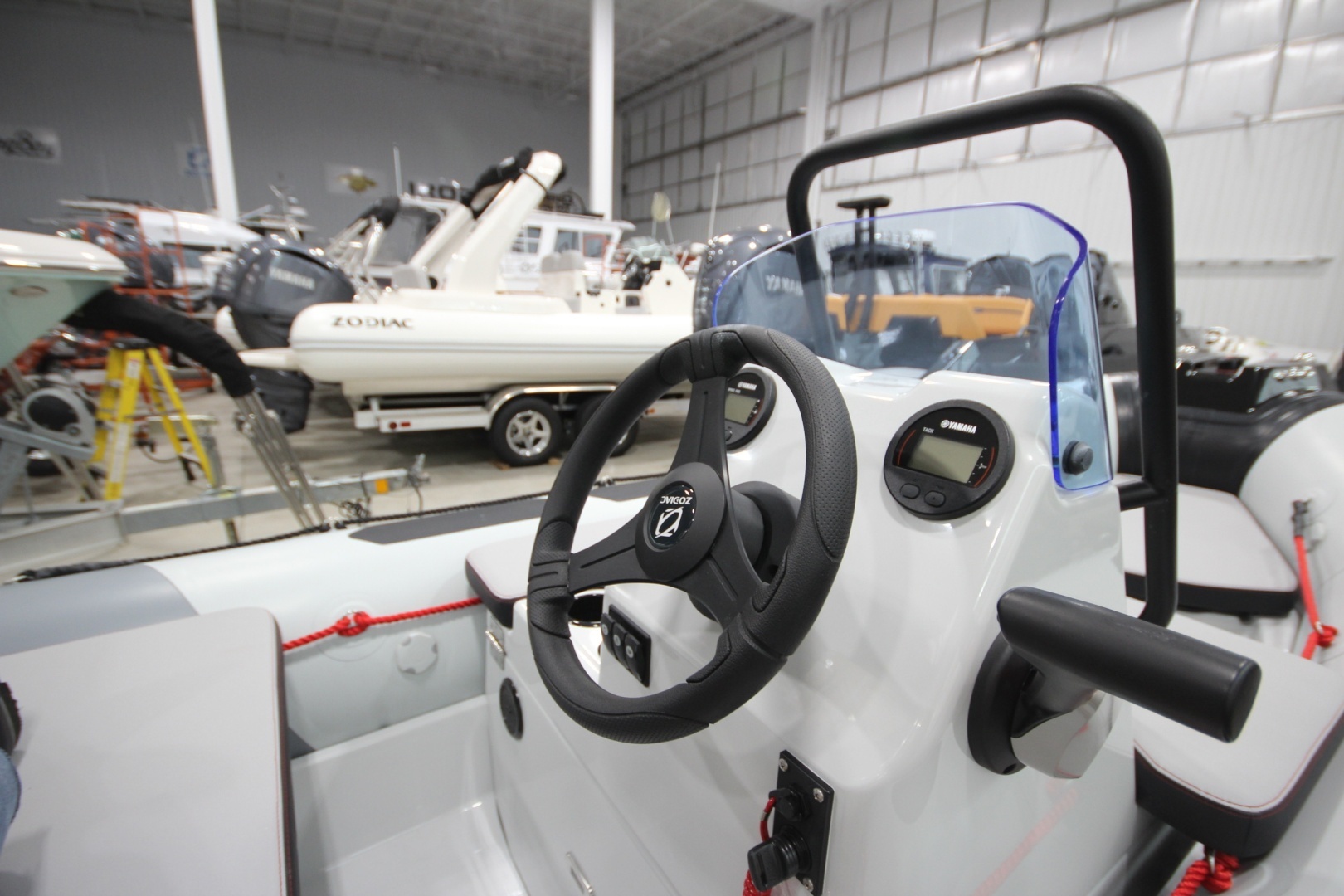 2026 Zodiac Open 4.2 NEO F50 - Image 12