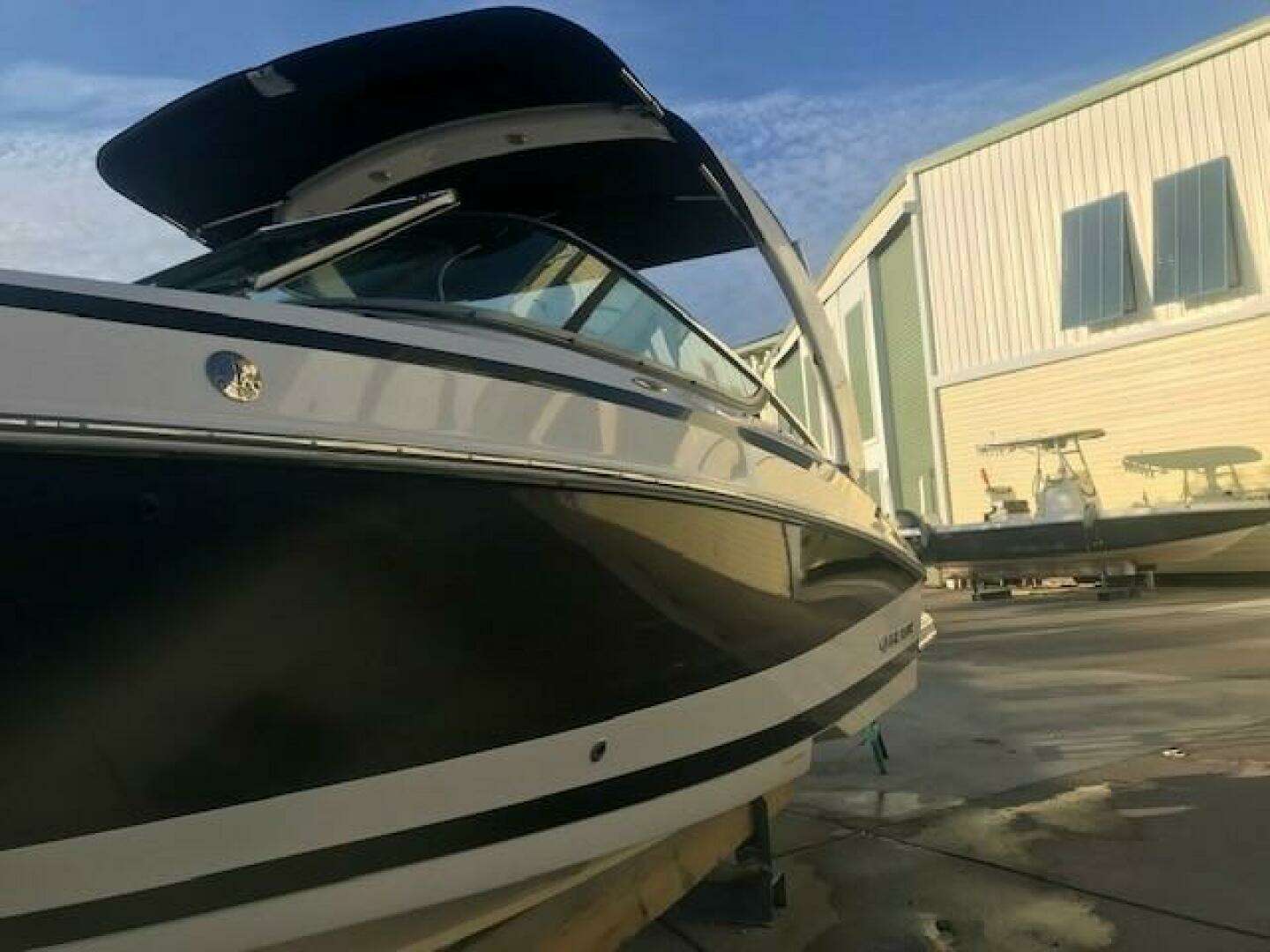 2012 Regal 2500 - Image 6
