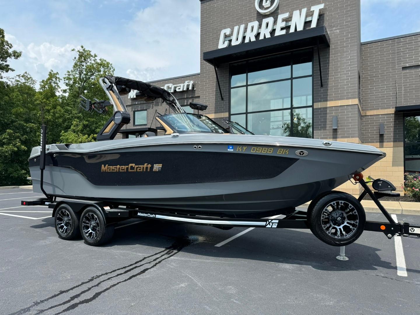 2023 MasterCraft XT24