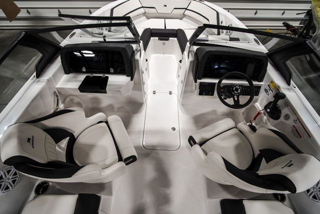 2026 Stingray 20 SBX - 8