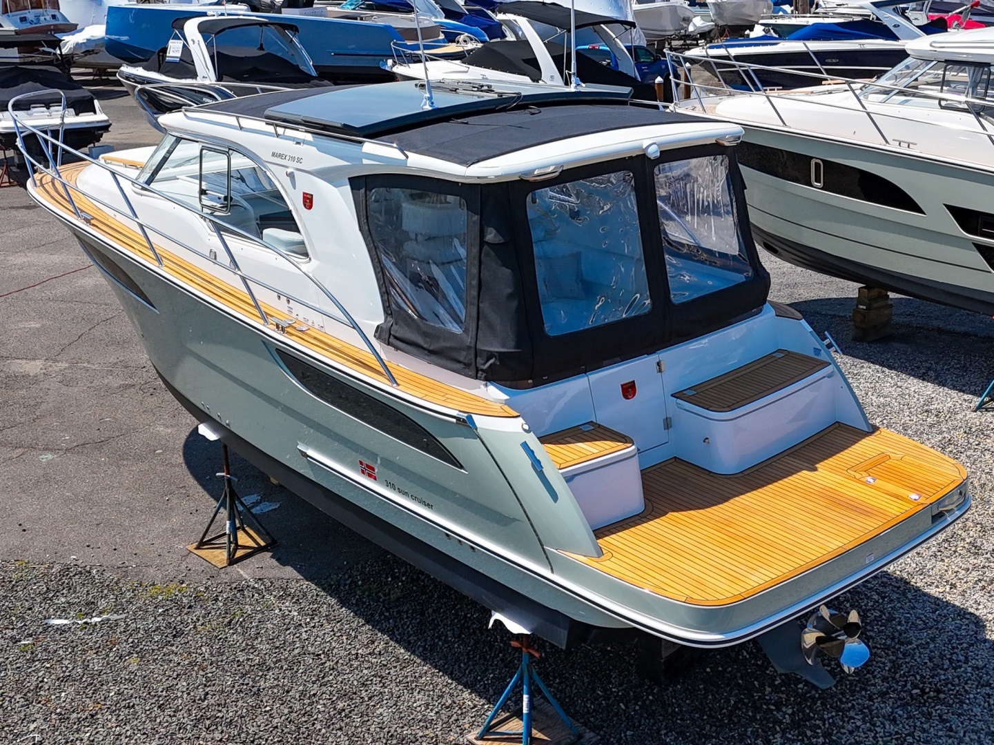 2026 Marex 310 Sun Cruiser - Image 35