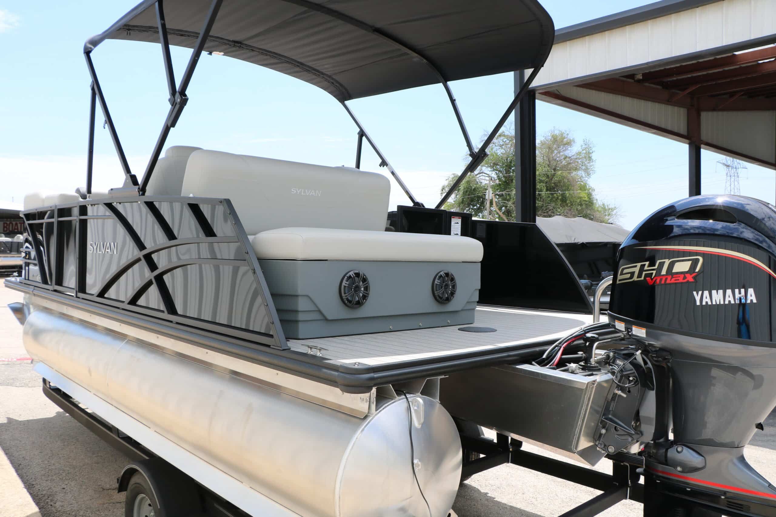 2026 Sylvan Mirage 820 CLZ DH Premium Pontoon Includes Custom Trailer - 19