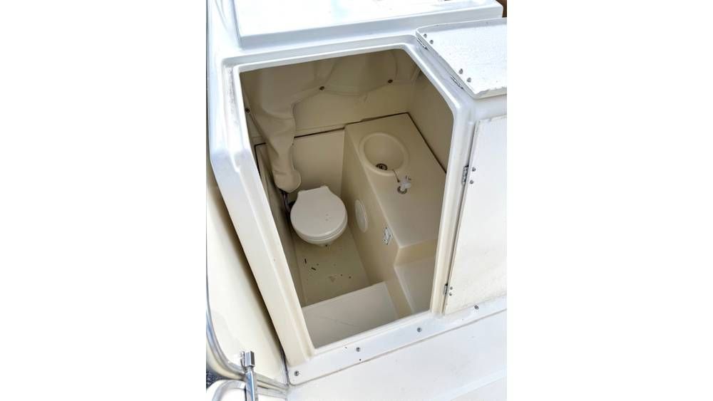 2026 Beachcat 23 Custom Pontoon Boat - 9