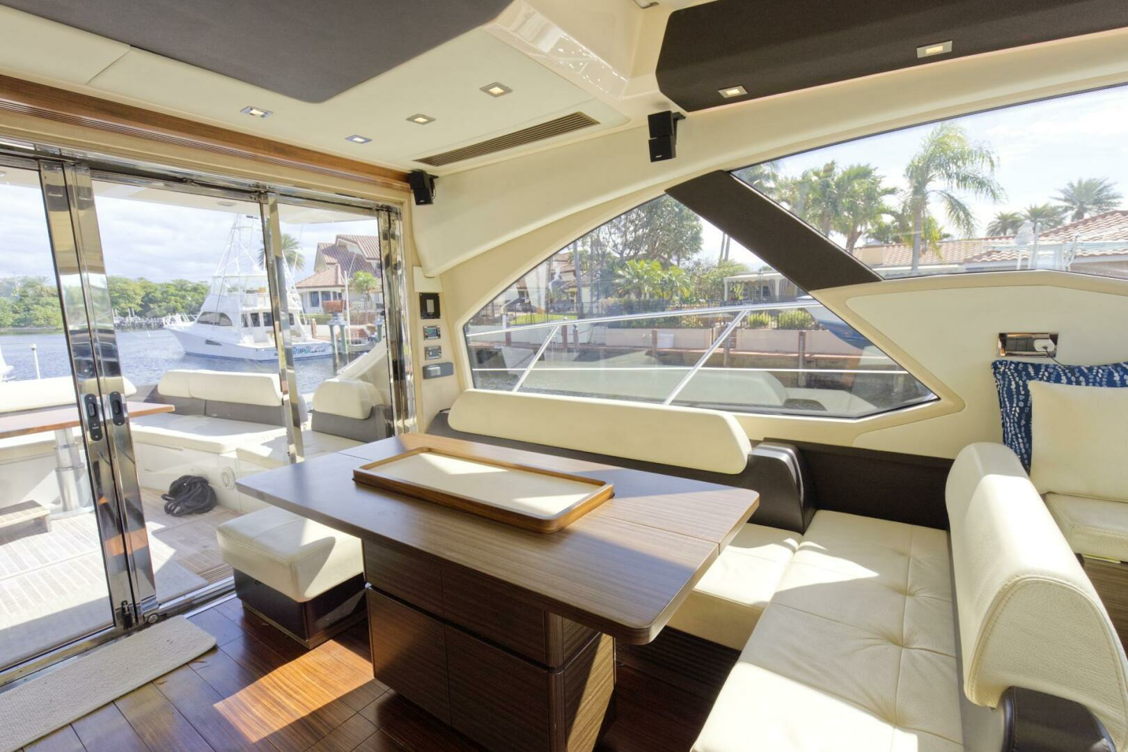 2013 Azimut 55S - Image 17