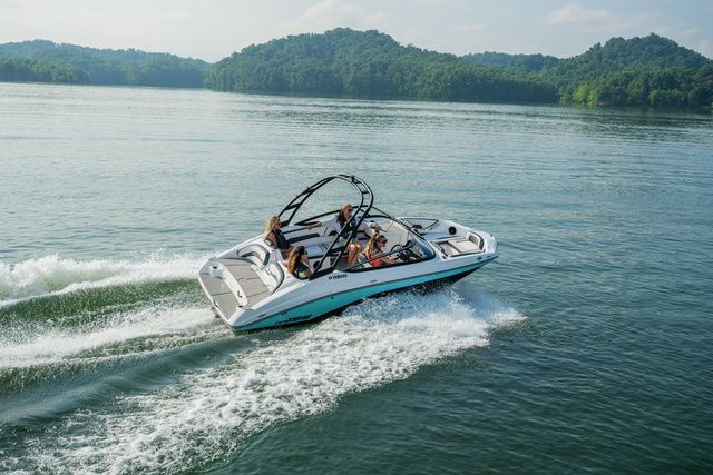 2026 Yamaha Boats AR195 - 31
