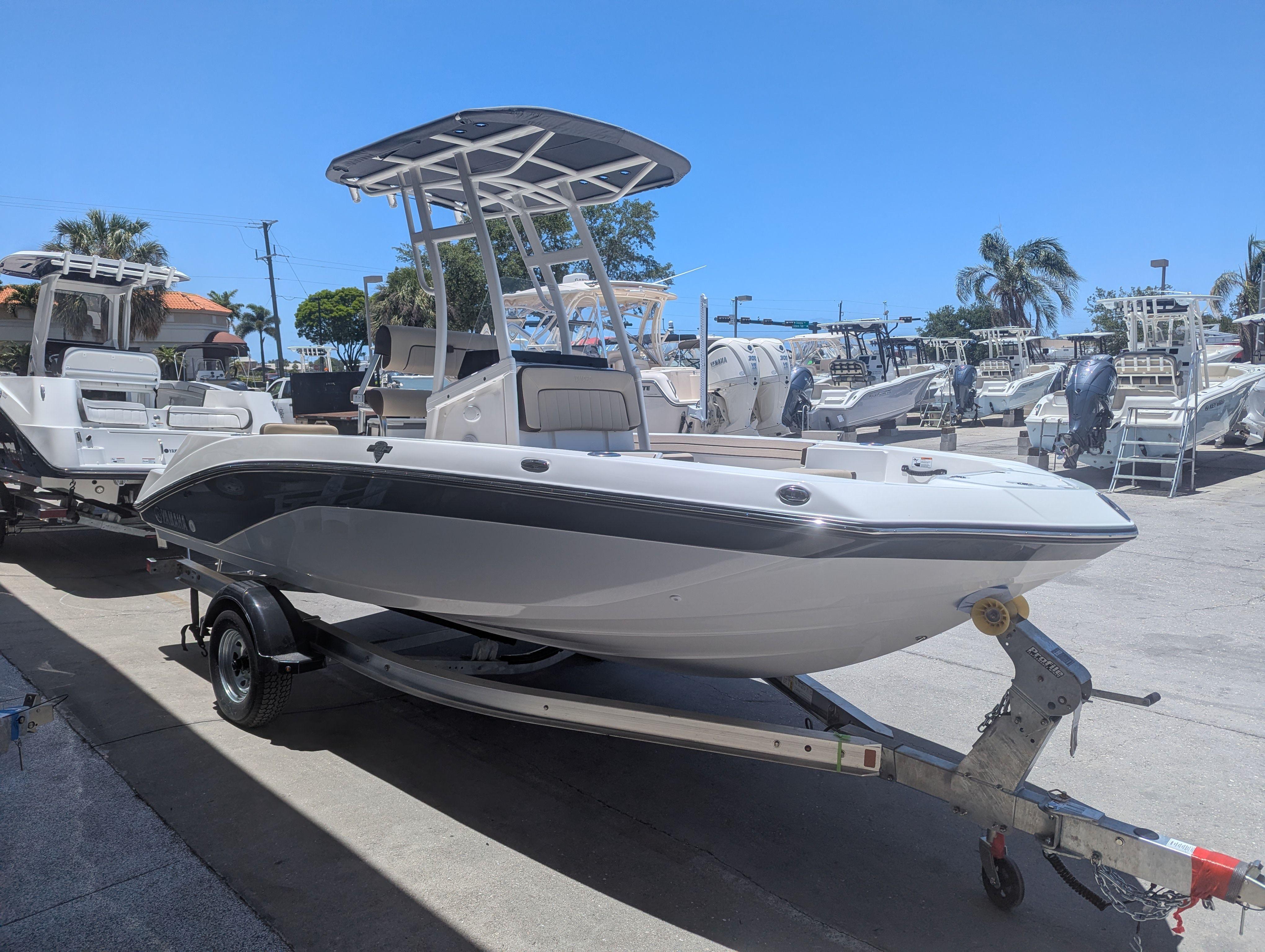 2025 Yamaha Boats 190 FSH Sport